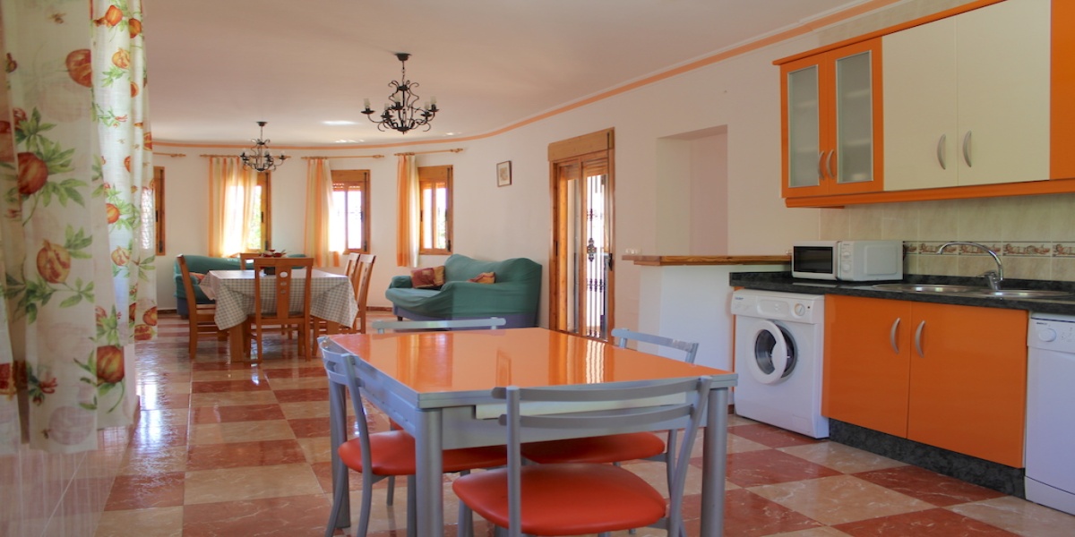 Ctra. Vélez-Málaga, Almáchar, Malaga, Andalousie, Espagne 29718, 6 Chambre(s) Chambre(s), 7 Pièces Pièces,2 Salles de bainsSalles de bains,Villa​,Location de vacances,Ctra. Vélez-Málaga,1022