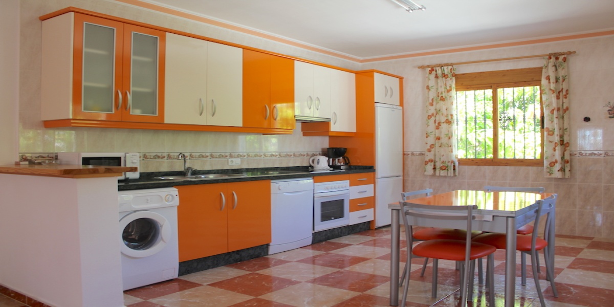 Ctra. Vélez-Málaga, Almáchar, Malaga, Andalousie, Espagne 29718, 6 Chambre(s) Chambre(s), 7 Pièces Pièces,2 Salles de bainsSalles de bains,Villa​,Location de vacances,Ctra. Vélez-Málaga,1022