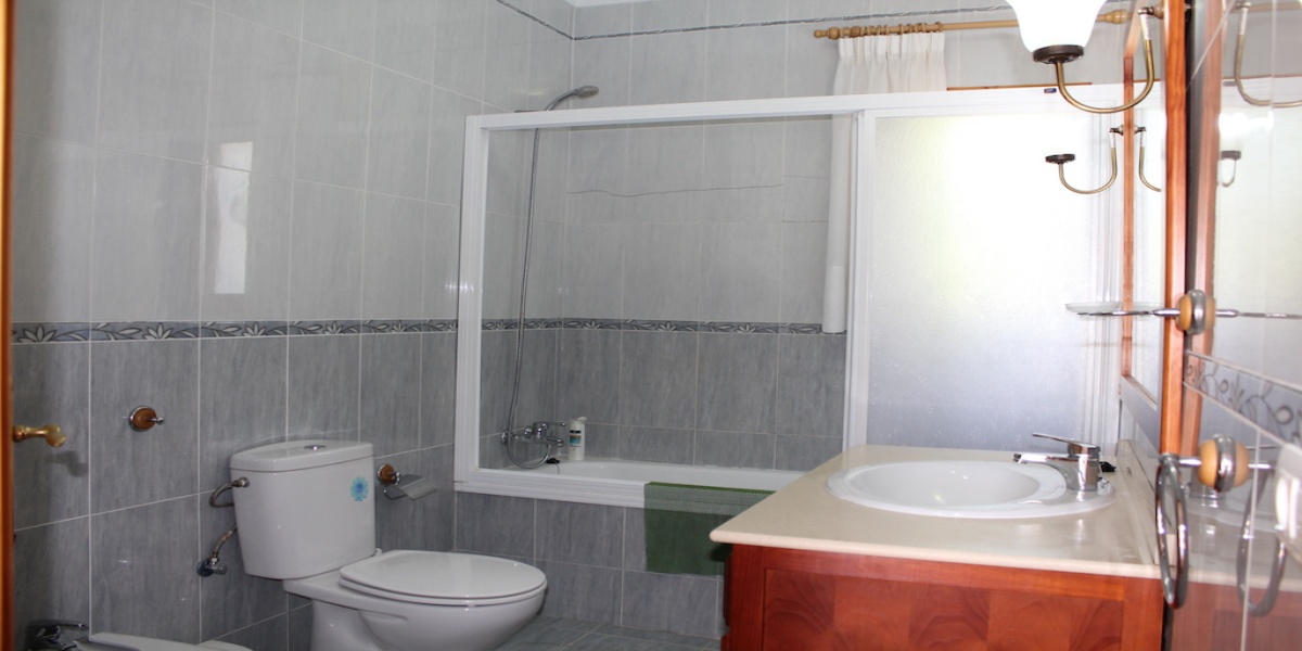 Ctra. Vélez-Málaga, Almáchar, Malaga, Andalousie, Espagne 29718, 6 Chambre(s) Chambre(s), 7 Pièces Pièces,2 Salles de bainsSalles de bains,Villa​,Location de vacances,Ctra. Vélez-Málaga,1022