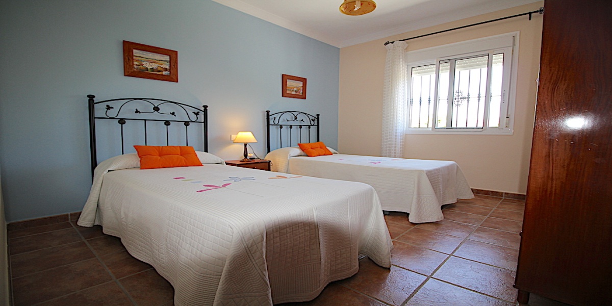 Pasada de Granadillo, Malaga, Andalusien, Spanien 29719, 3 Schlafzimmer Schlafzimmer, ,1 BadezimmerBadezimmer,Haus,Ferienvermietung,3349