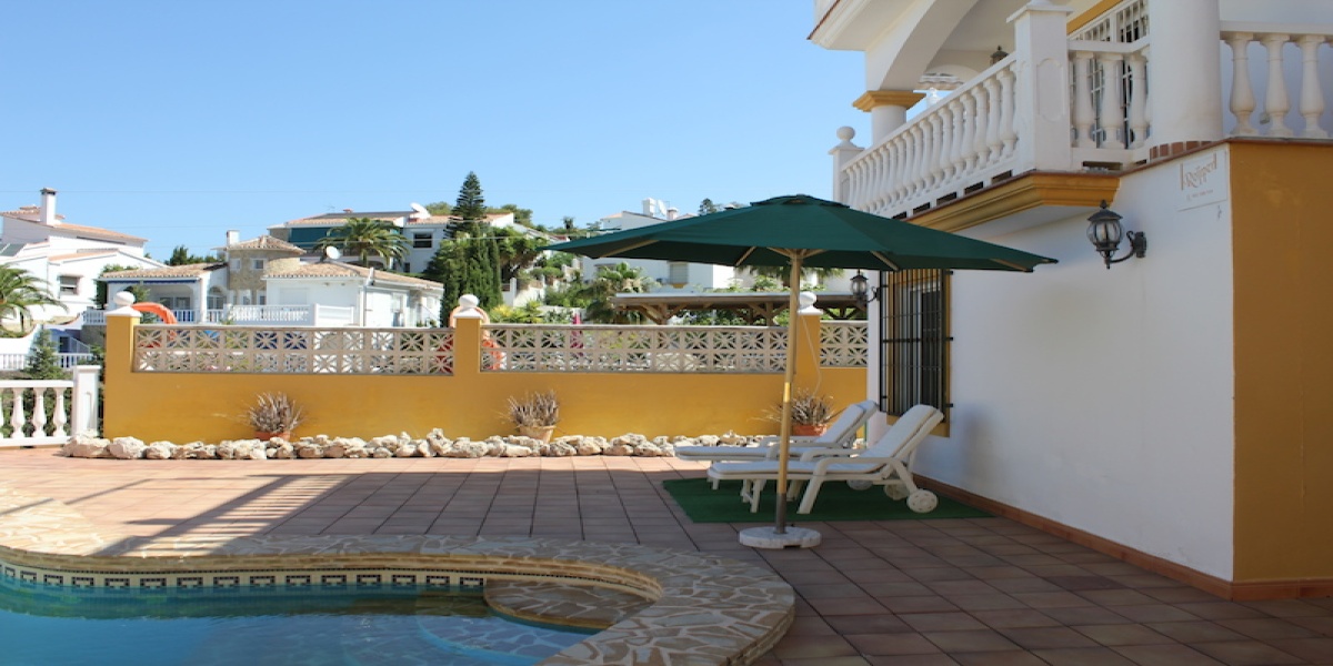 Caleta de Vélez, Malaga, Andalusien, Spanien 29751, 2 Schlafzimmer Schlafzimmer, ,2 BadezimmerBadezimmer,Haus,Ferienvermietung,3402