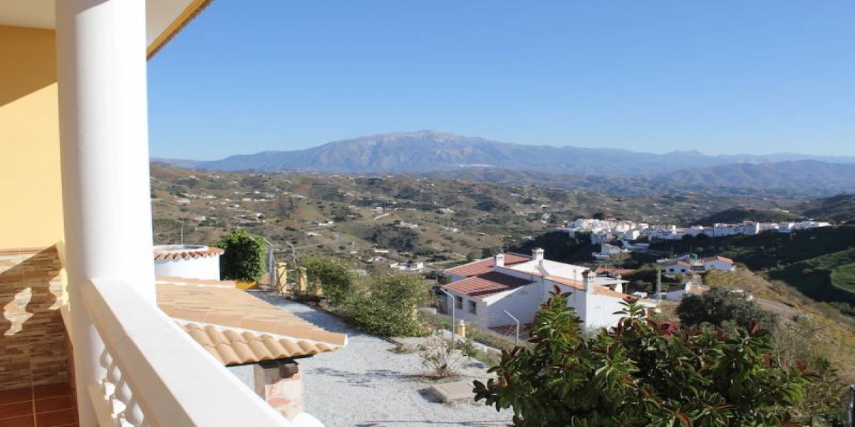 Almáchar, Malaga, Andalucia, Spain 29718, 5 Bedrooms Bedrooms, ,2 BathroomsBathrooms,house/cottage,Vacation Rental,3573