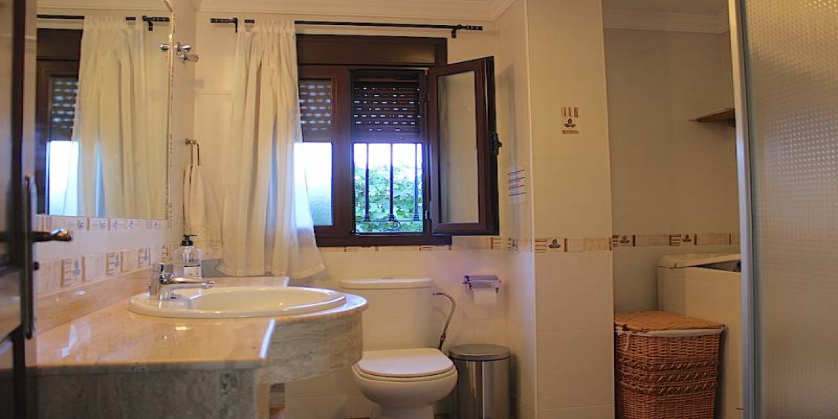 Almáchar, Malaga, Andalucia, Spain 29718, 5 Bedrooms Bedrooms, ,2 BathroomsBathrooms,house/cottage,Vacation Rental,3573