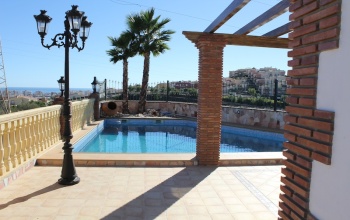 Alhambra, Torre del Mar, Malaga, Andalucia, Spain 29740, 3 Bedrooms Bedrooms, ,3 BathroomsBathrooms,Villa,Vacation Rental,Alhambra,3589