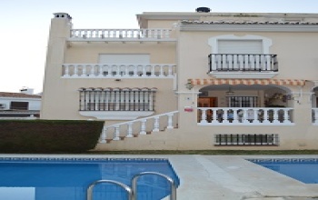 4, Rincón de la Victoria, Malaga, Andalucia, Spain 29730, 4 Bedrooms Bedrooms, ,2 BathroomsBathrooms,house/cottage,For Sale,3601