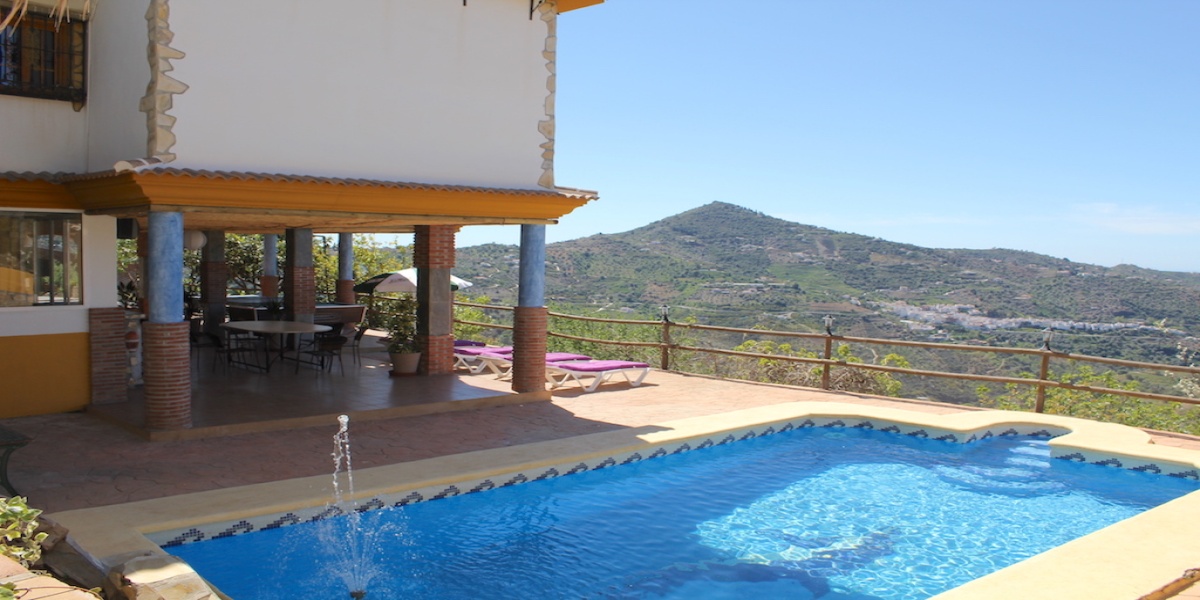 Corumbela, Malaga, Andalucia, Spain 29753, 5 Bedrooms Bedrooms, ,2 BathroomsBathrooms,House/Cottage,Vacation Rental,3696