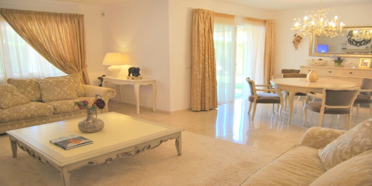 Avenida Jose Orbaneja, Mijas-Costa, Malaga, Andalusien, Spanien 29649, 3 Schlafzimmer Schlafzimmer, ,2 BadezimmerBadezimmer,villa,Zum Verkaufen,Avenida Jose Orbaneja,3852