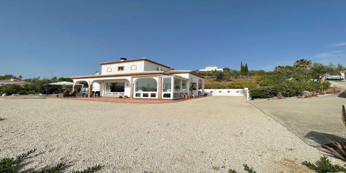 Las Mayoralas, Los Romanes, Malaga, Andalousie, Espagne 29713, 3 Chambre(s) Chambre(s), ,3 Salles de bainsSalles de bains,villa,Location de vacances,Las Mayoralas,4111