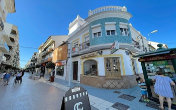 2 Plaza de la Axarquía, Torre Del Mar, Malaga, Andalucia, Spain 29740, 2 Schlafzimmer Schlafzimmer, ,1 BadezimmerBadezimmer,Wohnung,Ferienhaus,Plaza de la Axarquía,1,4168