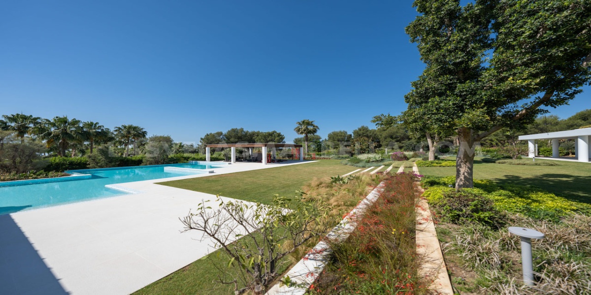 Quintana de Sierra Blanca, Marbella, Malaga, Andalusien, Spanien 29604, 7 Bedrooms Bedrooms, ,7 BathroomsBathrooms,Exclusive properties​,For Sale,Quintana de Sierra Blanca,4219