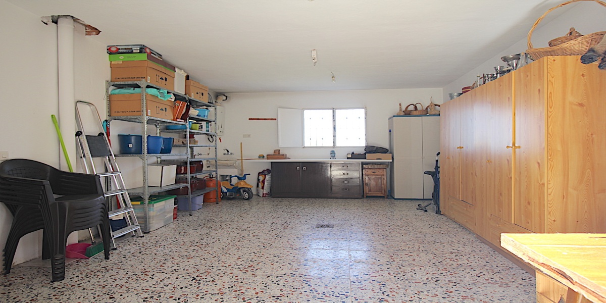 Los Colmenares, Alcaucín, Malaga, Andalusia, Spagna 29711, 6 Bedrooms Bedrooms, ,3 BathroomsBathrooms,House/Cottage,For Sale,Los Colmenares,4233