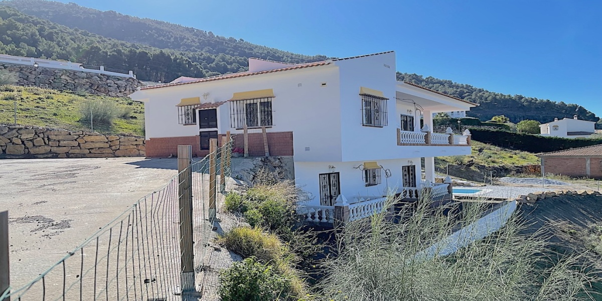 Camino de los Colmenares, Alcaucín, Malaga, Andalucia, España 29711, 3 Bedrooms Bedrooms, ,2 BathroomsBathrooms,House/Cottage,For Rent,Camino de los Colmenares,4273