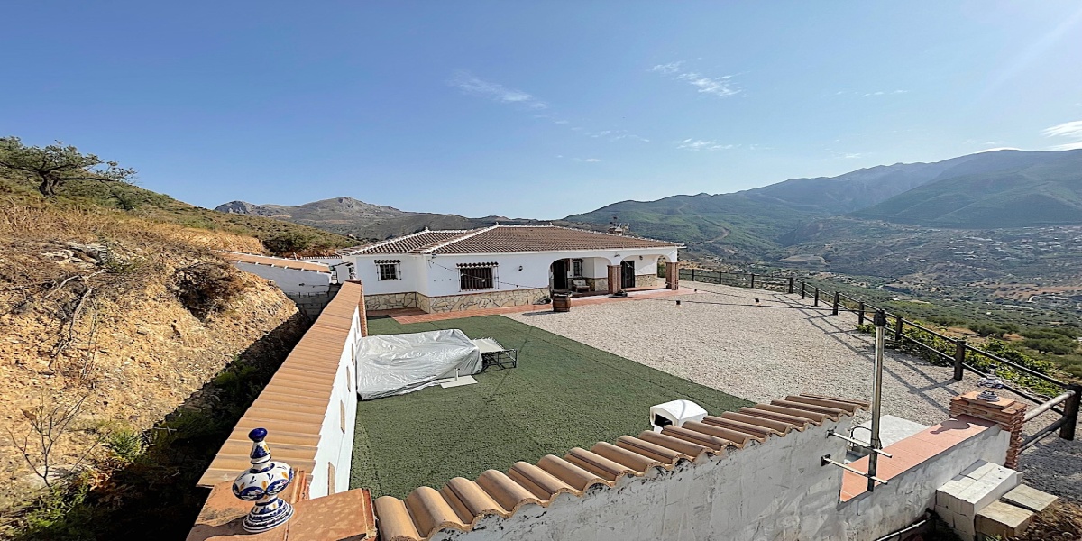 Las Provincias, Alcaucín, Malaga, Andalucia, Spain 29711, 3 Bedrooms Bedrooms, ,2 BathroomsBathrooms,House/Cottage,For Rent,Las Provincias,4313