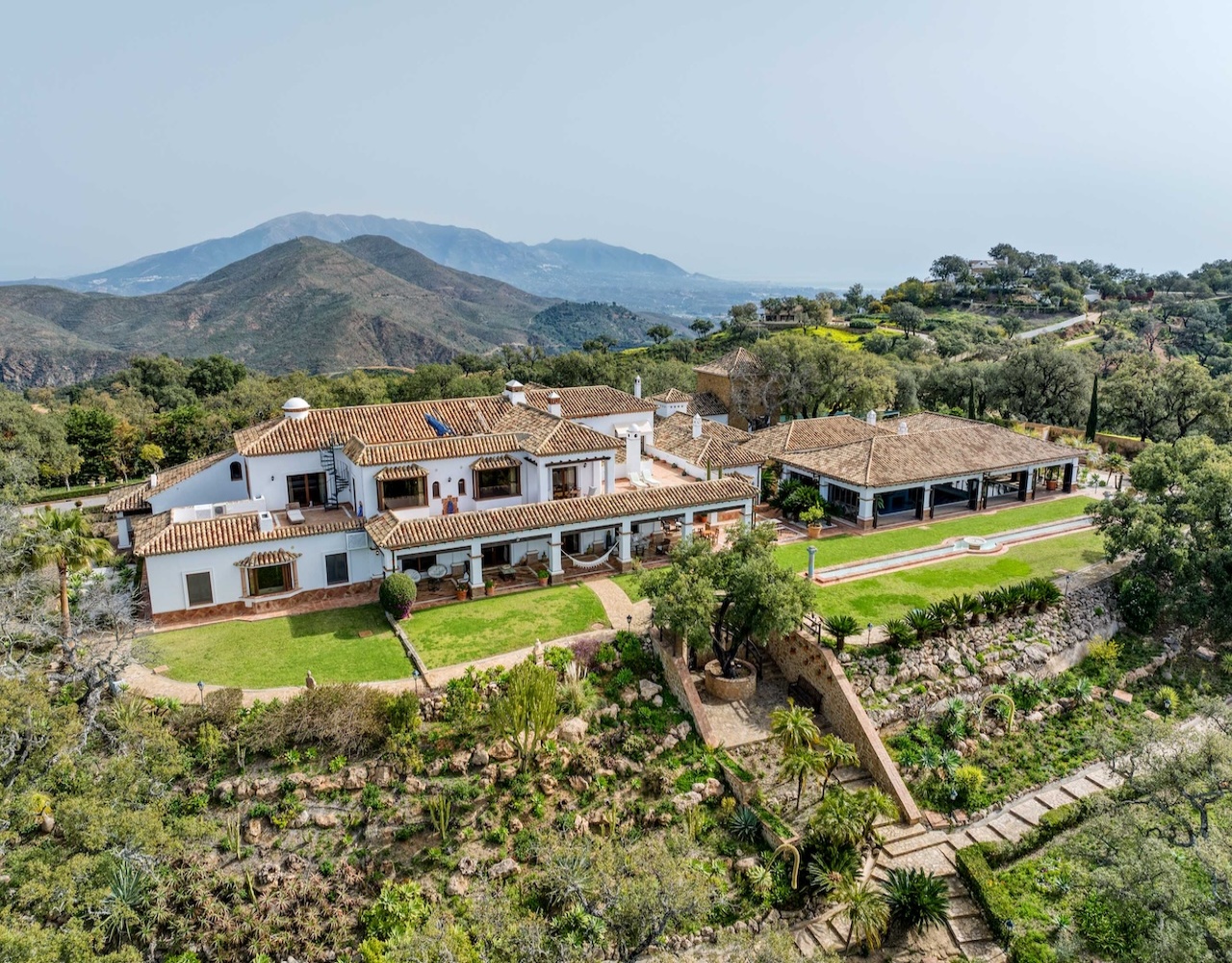 Exclusive properties For sale Marbella