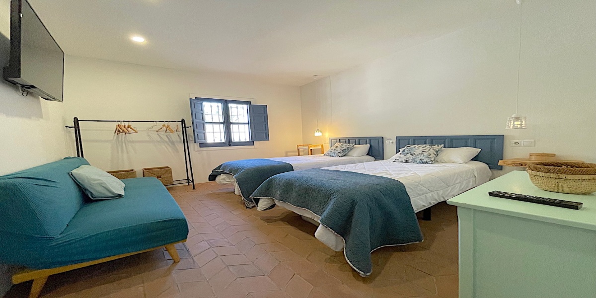 Puente Don Manuel, Alcaucín, Malaga, Andalucia, Spain 29711, 5 Bedrooms Bedrooms, 0 ,5 BathroomsBathrooms,house/cottage,Vacation Rental,Puente Don Manuel,0,4371