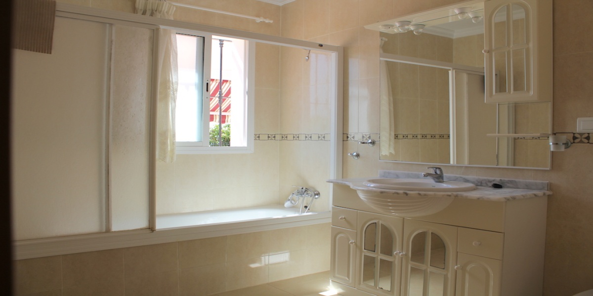 Almáchar, Malaga, Andalousie, Espagne 29718, 4 Chambre(s) Chambre(s), 4 Pièces Pièces,2 Salles de bainsSalles de bains,villa,Location de vacances,1020